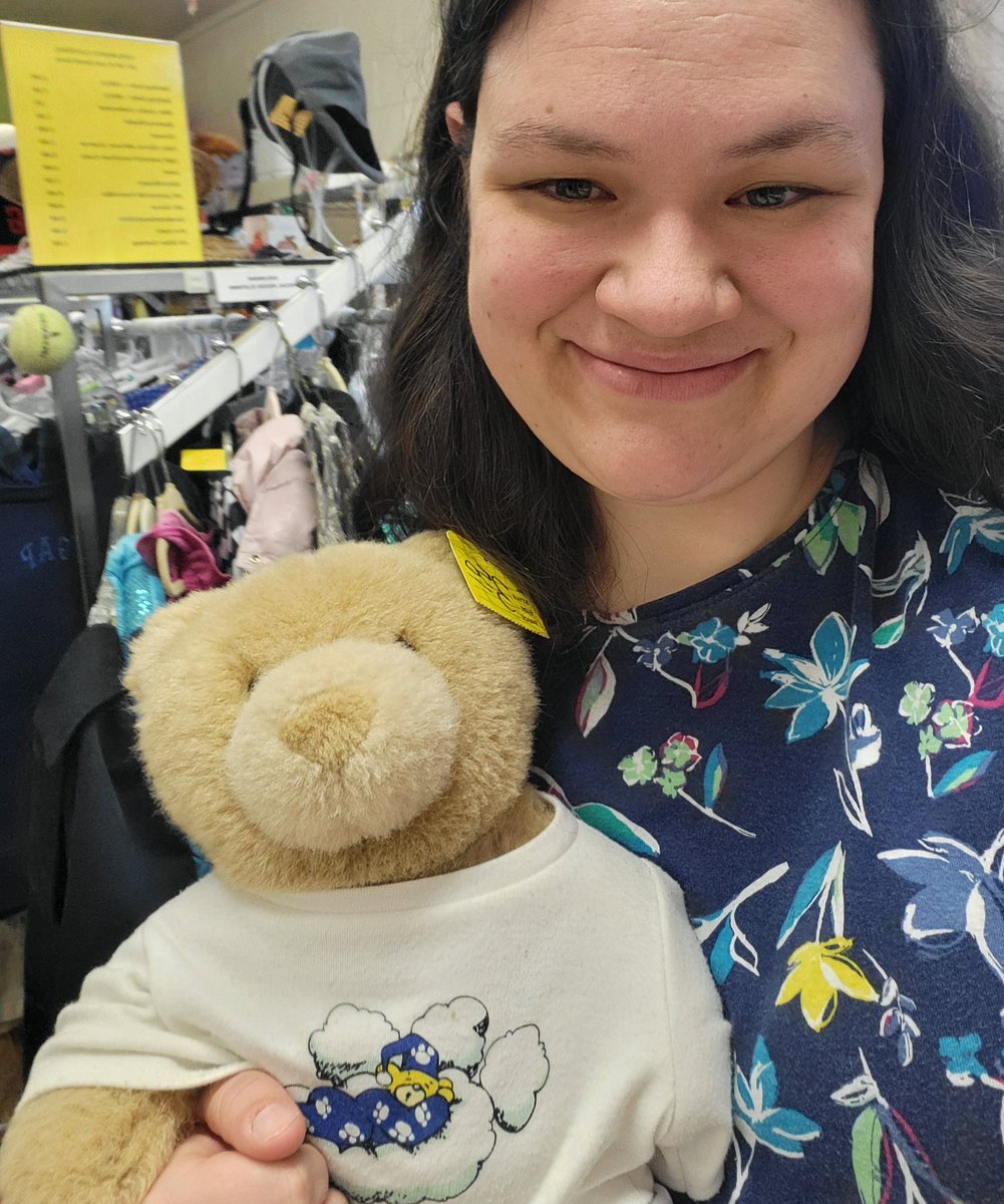 I got this very cute build a bear at the thrift store today! #thriftstorefind #thriftshoppingfun #thriftshop #thriftstore #toycollector #enjoythelittlethings #enjoylife