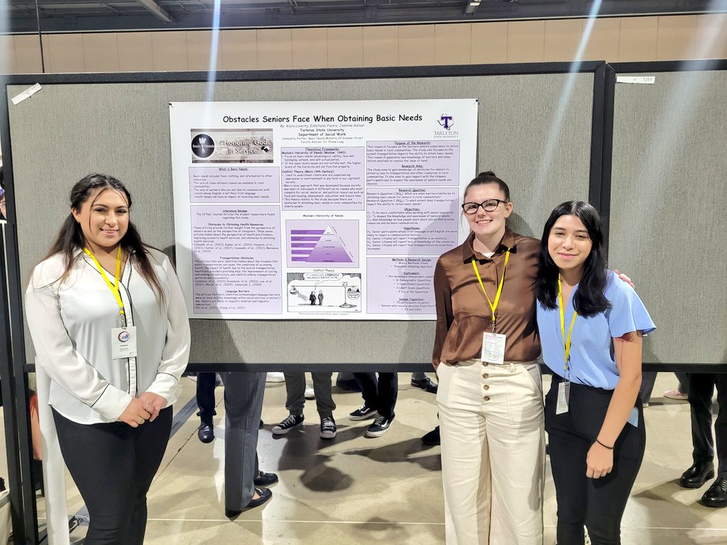 realsocialwork's tweet image. @tarletonstate @TarletonSOCW BSW students Kiara, Estefania, and Jasmine have collected data from 75 community residents to identify resources for seniors. They were able to share their preliminary research with @CURinAction NCUR attendees. #BleedPurple #NCUR2024 #ResearchIsFun