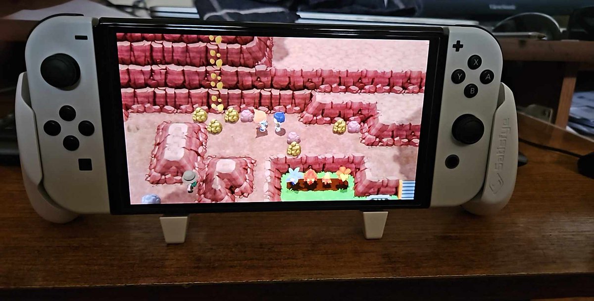 MWoolford38's tweet photo. I dont really give a fuck what anyone says I enjoy brilliant diamond! Play whatever the fuck you want people. Peace #justgame https://t.co/Yj5WquLcSh