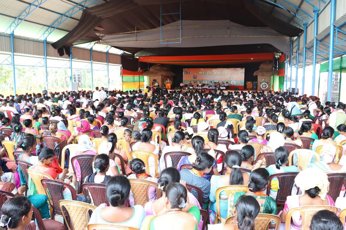 Mega gathering at Namsai and honoured to part of the speakers in the august gathering for Union Defence Minister Rajnath Singh ji, Dy CM @ChownaMeinBJP ji, MP @TapirGao ji and candidate colleagues from the Greater Lohit Basin.