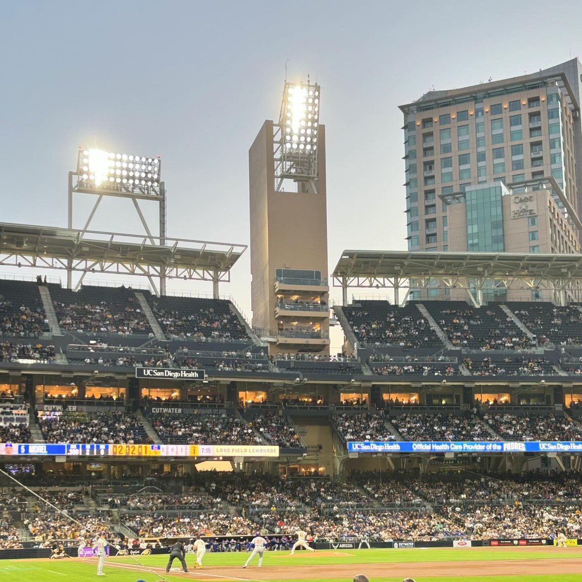 Cancer research night at the Padres vs Cubs for AACR!