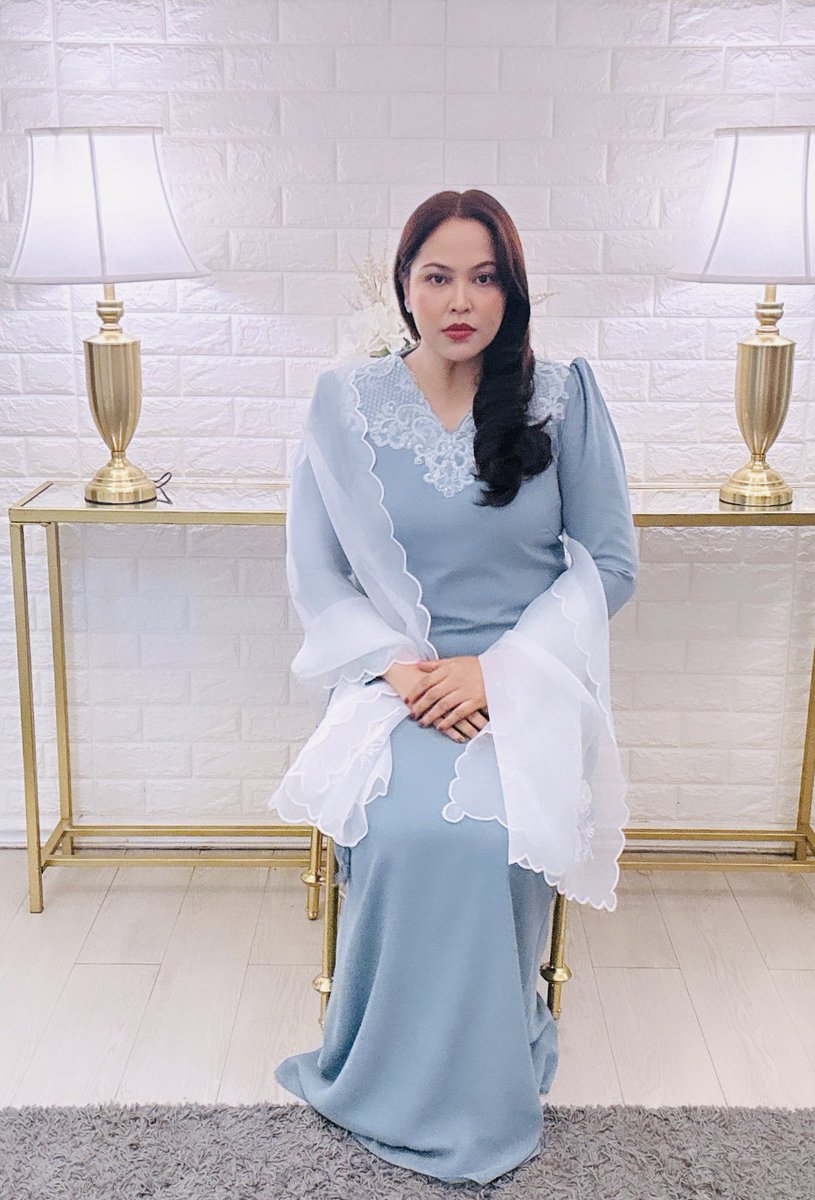 shafi_anne's tweet photo. Selamat Hari Raya Aidilfitri 🩵 https://t.co/JIcfdIpDak
