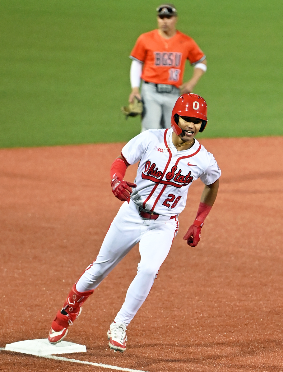 Lipsey Homers To Complete Buckeyes Comeback bit.ly/4aS0MXP