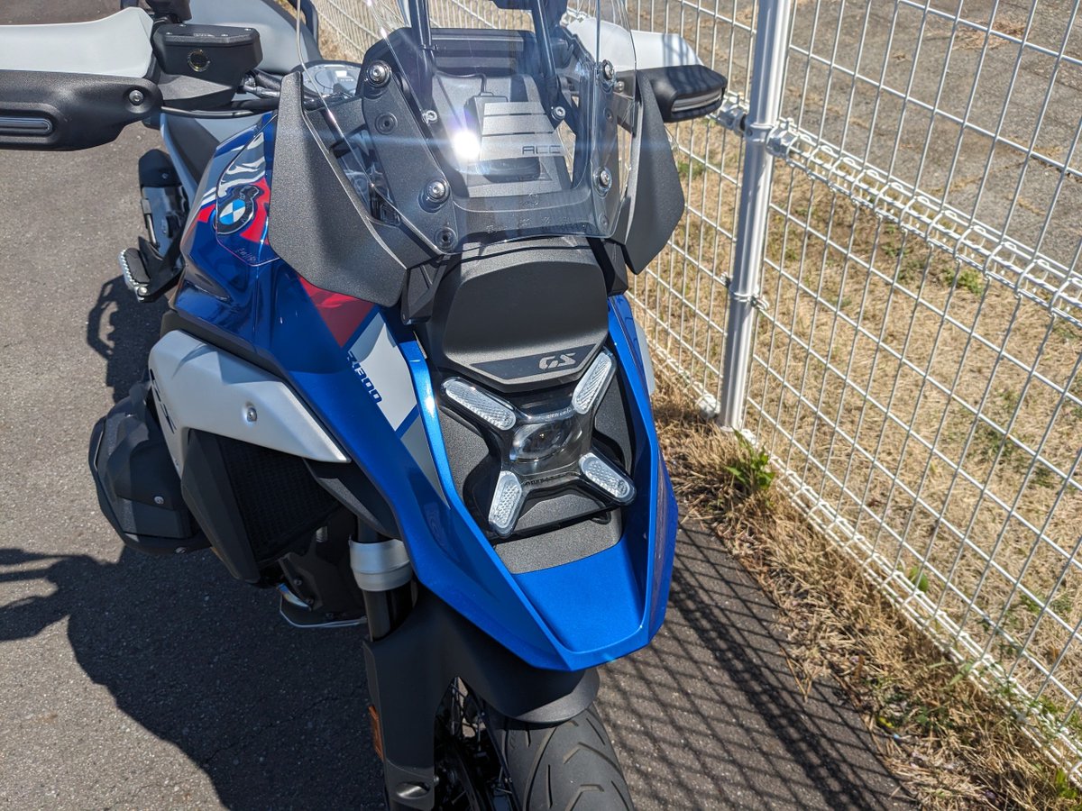 Moto NAVI（モトナビ）No.124発売中！ ライダーが愛用する「満足一品」を紹介しています！ tweet media