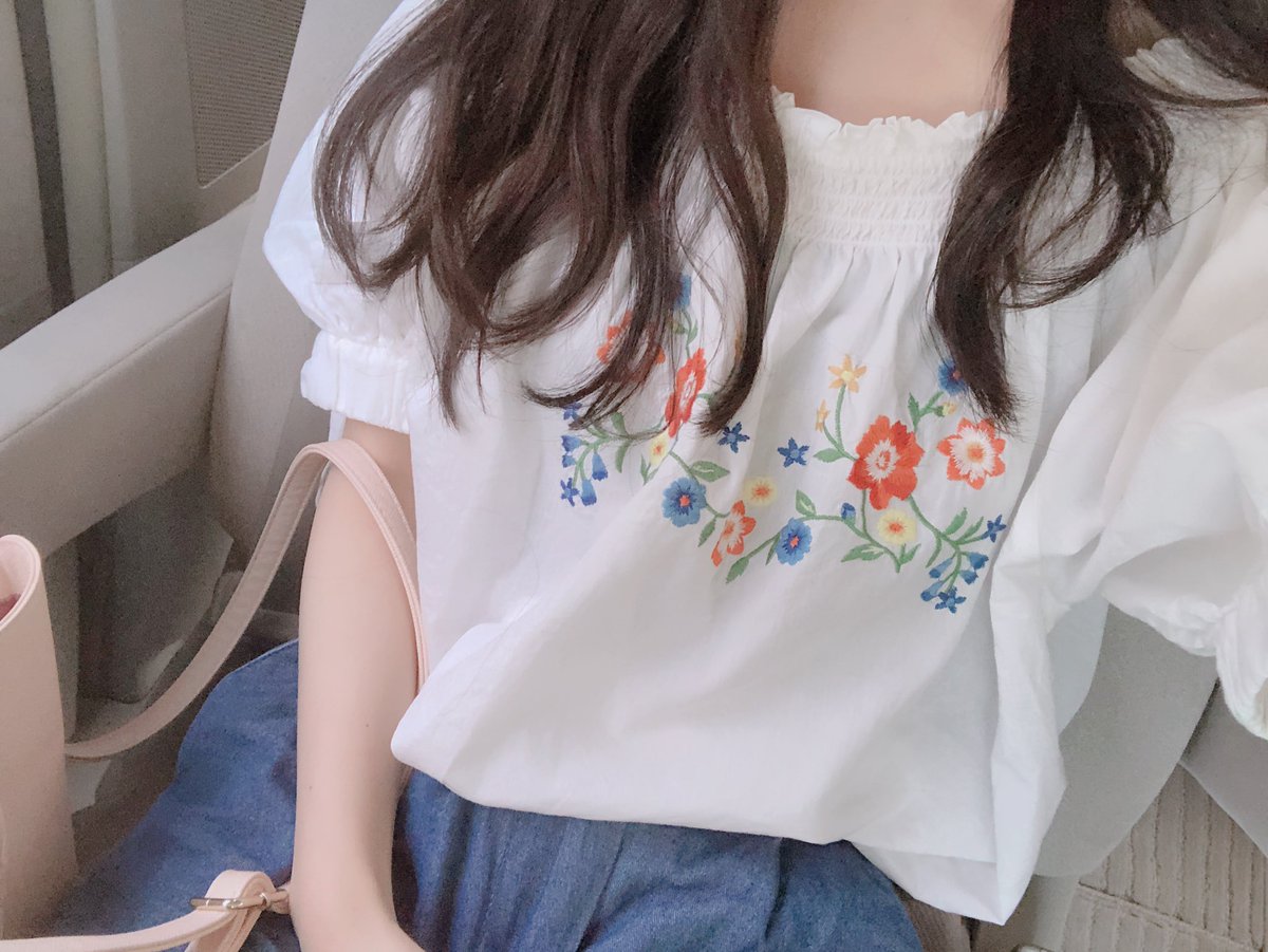 Duygu58689184's tweet photo. マン凸 パイ凸みたいひと？
ラブリツフォローしてくれた人に送ります💓 https://t.co/7u2MA1qwrB