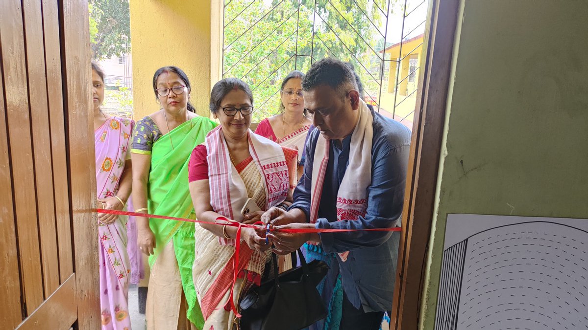 On April 9, 2024, the #qissapitara project was inaugurated at Chenikuthi Lower Primary School in #guwahati #assam. This initiative funded by #jcbliterature with support Department of Elementary Education, #GovernmentofAssam and #ChildinNeedInstituteCINI