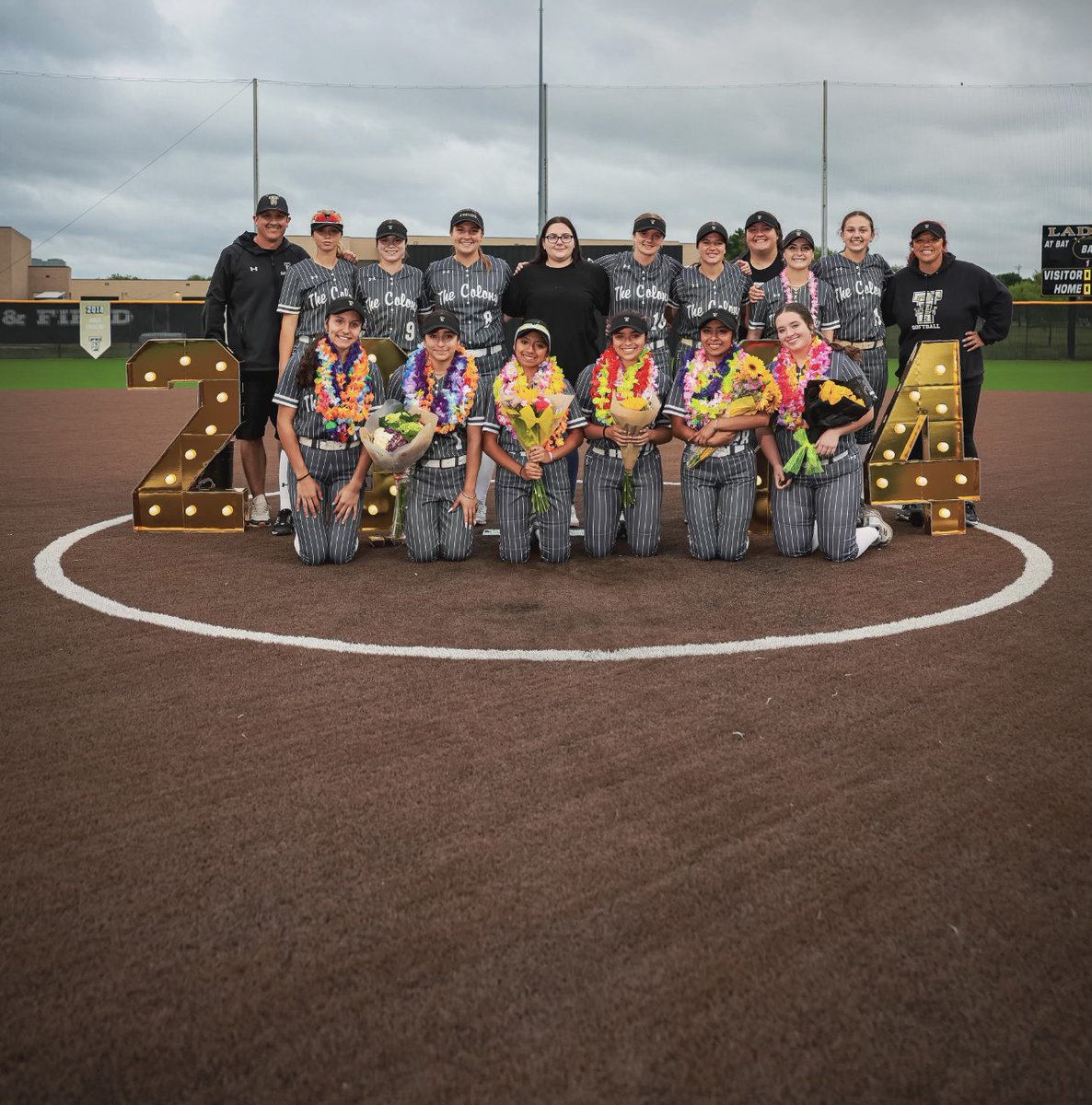 I promised myself I wasn’t going to cry…I cried ❤️❤️❤️😭!!! Senior night 2024 grads. These girls are my heart and soul, will miss them truly!! @TheColonyHS @TCougarSoftball @TexasGloryGold  #seniornight #senior #graduate