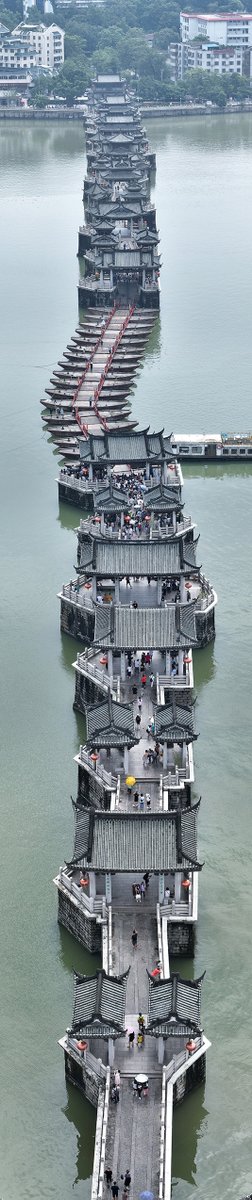 One of four most noted ancient Chinese bridges, Guangji Bridge in Chaozhou, Guangdong province, which was built in 1171, is a key national heritage site. The bridge is unique in design and structure.