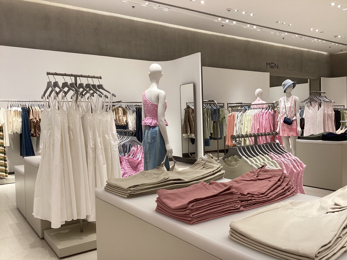 aoidiaries's tweet image. random bits for today 🍃🌥️