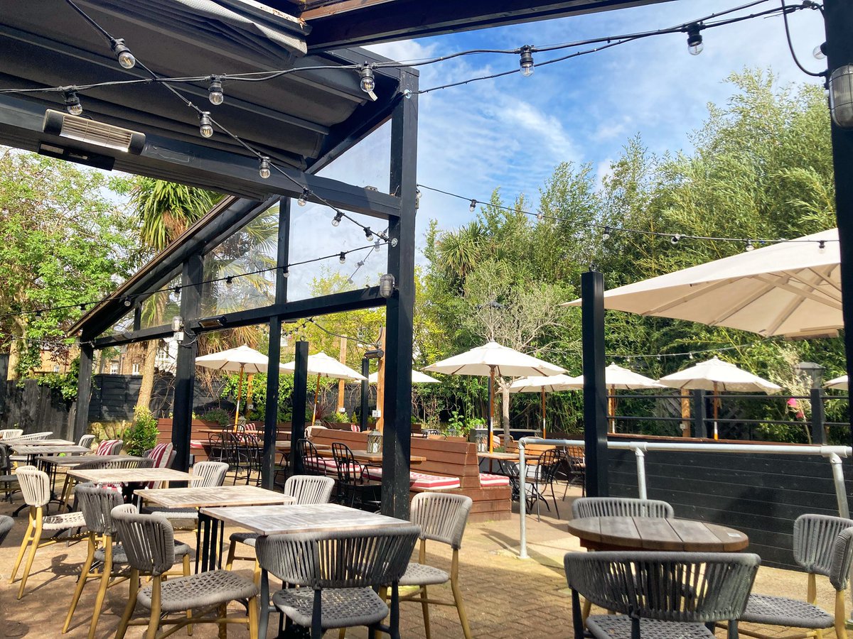 As the old adage goes.. “blue skies above the beer garden, pints for lunch” Or something like that 🤔