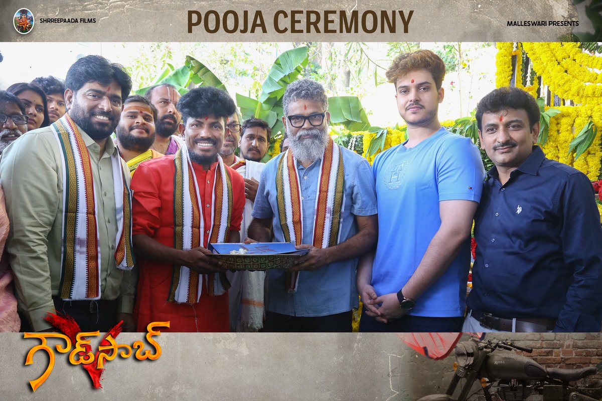 GaneshMasterOff's tweet photo. #ShreePaadaFilms Production No-1 #GoudSaab Pooja ceremony commenced today on an auspicious note❤️

📑#Sukumar
🎬 @Rahulsipligunj
📽️ @AlwaysJani, @master_bhanu, Anee Master

⭐️ing #ViratRaj
Written &amp; Directed by @GaneshMasterOff

@music_vengi #RMSwamy @ChotaKPrasad https://t.co/UdZsBYcbFt