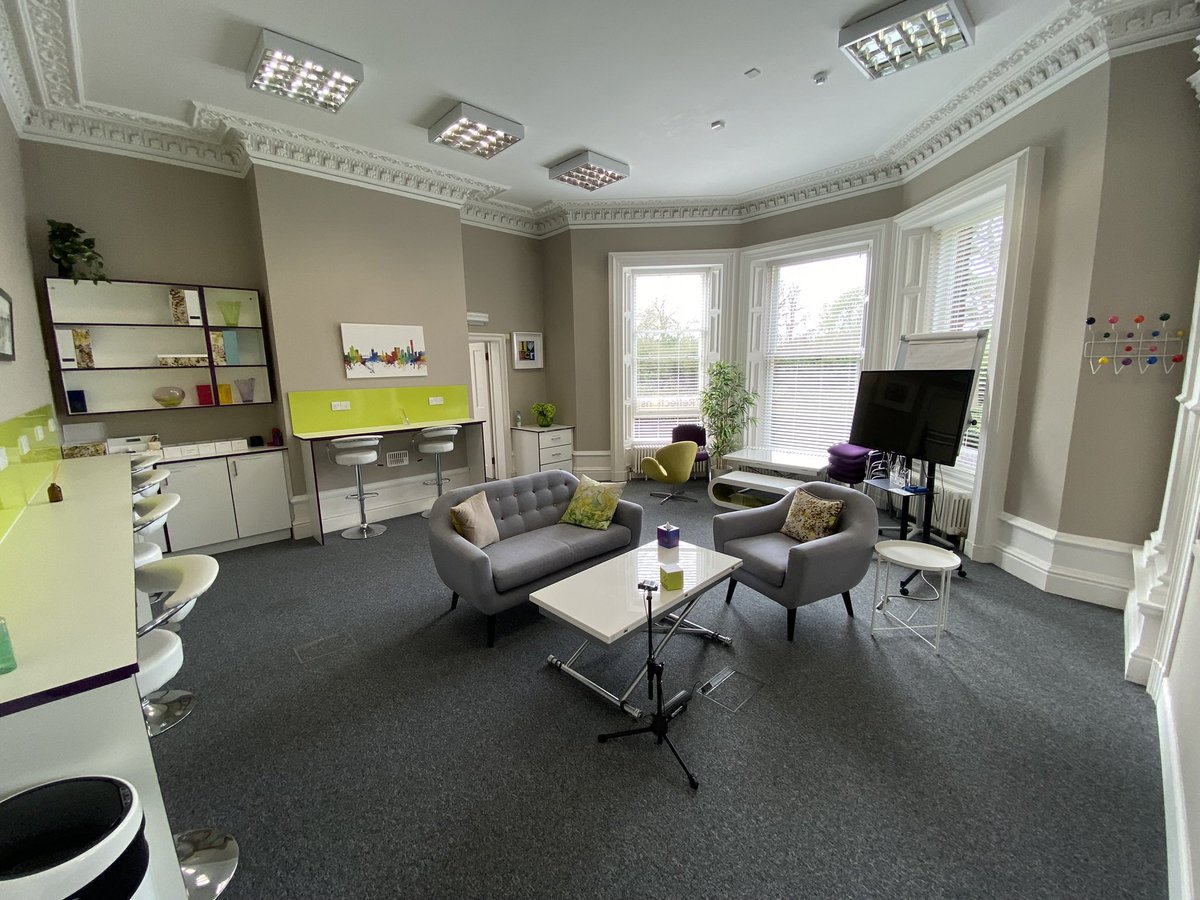 Relaxed set up yesterday for a full day of one to one depths. 

This set up works really well for children too and makes them feel more relaxed and at home 🏡 

#focusgroups #research #depths