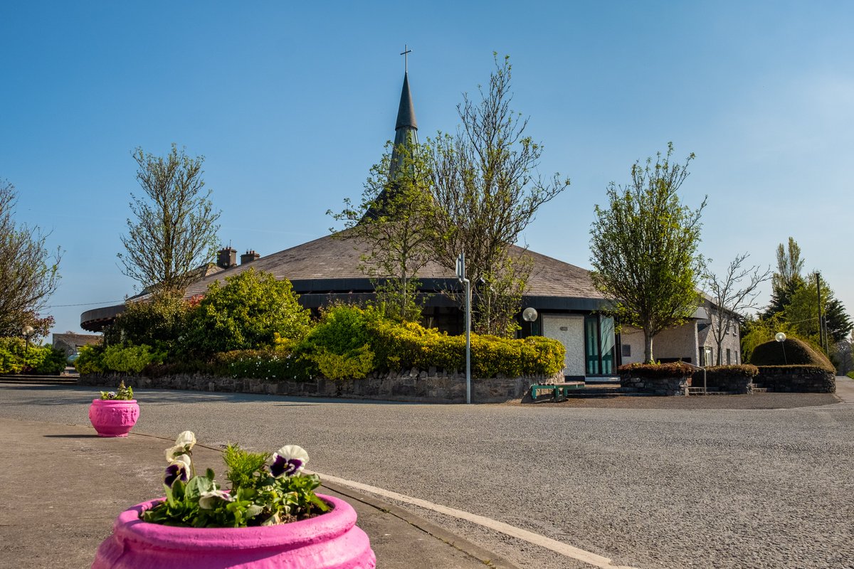 Rathcabbin is located in north Tipperary, between the towns of Portumna, Co. Galway & Birr, Co. Offaly. The parish church, which was built in 1984 and has a unique circular design, is a focal point in the village along with Kelly's Bar and shop, located on the opposite side.