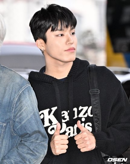 TREASURE NAVER💛 tweet media