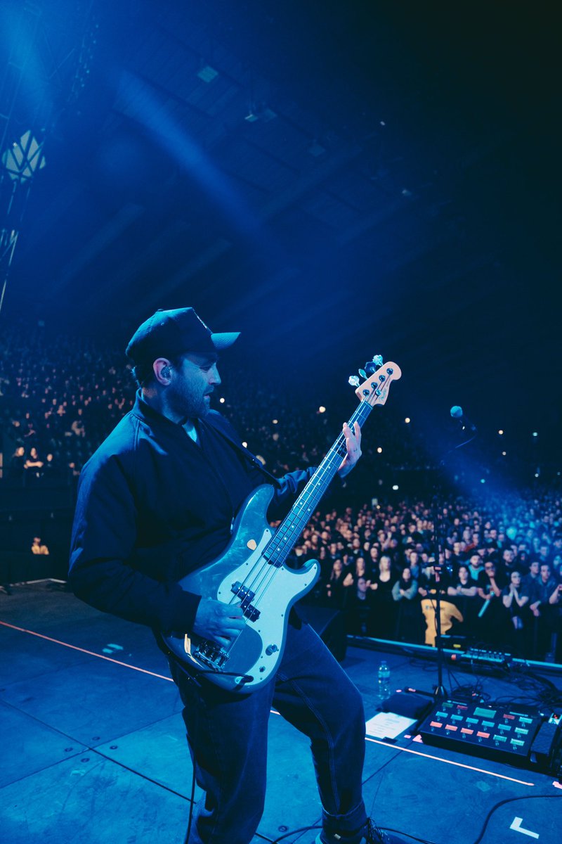 From supporting at Wembley, @twinatlantic turn their gaze to Electric⚡️ Slated for November 14th with tickets already selling fast. No time like now. Book via TicketWeb UK here: tinyurl.com/y2uvcrf8 #Electric #Live #TwinAtlantic