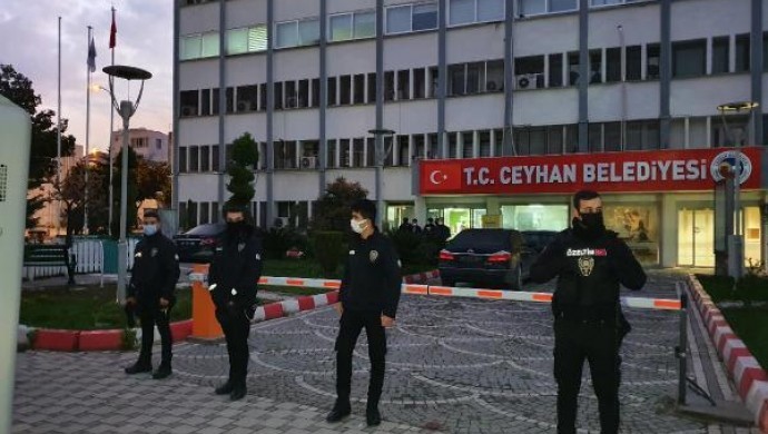 CHP’li belediyeden işçi kıyımı serhatnews.com/chpli-belediye…