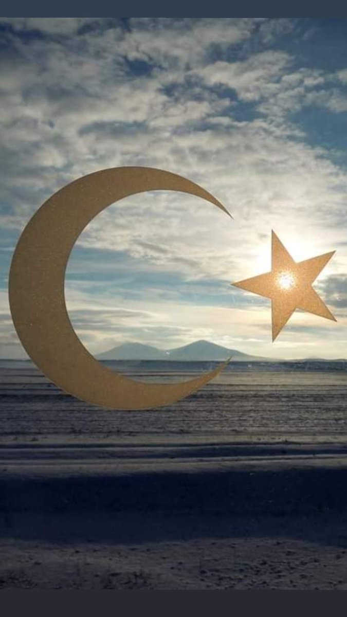 Hayat, yolunuza hep iyi, güzel kapıları açsın...
Umutları ve sevinçleri çoğaltmanız dileğiyle...
(Foto: <a href="/ErcetingozEsat/">Esat Erçetingöz</a>)
#Esenlikle
#MutluBayramlar