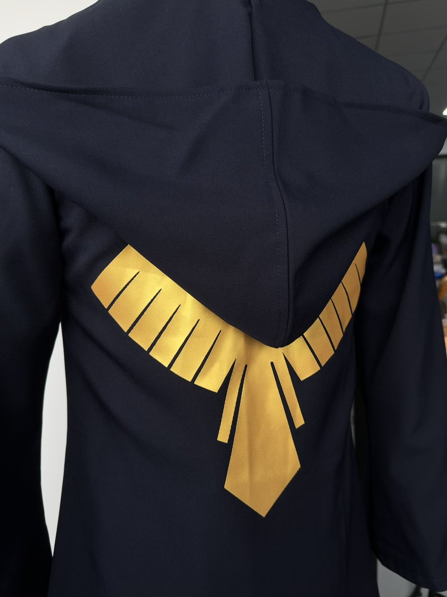 HOLOUN_cosplay's tweet photo. 🥳Twitterプレゼント企画35回目の件について🥰

🥇金賞2名：風鈴高校 制服スーツ
🥈銀賞3名：マッシュ ローブ
🥉銅賞5名：1500円割引クーポン

抽選日：4/30
応募方法 :
①@HOLOUN_cosplay をフォロー
②このツイートをRT
③コメントをすると当選確率UP↑

#桜遥 #マッシュ #cosplay #コスプレ https://t.co/NUEECb2EiB