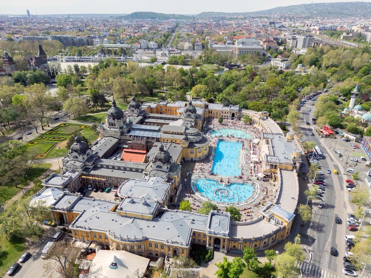 The Grand Budapest Heatwave at the Széchenyi Thermal Baths in Hungary as spring temperatures near 30 degrees. Shot on assignment. @DJIGlobal #hungary #budapest