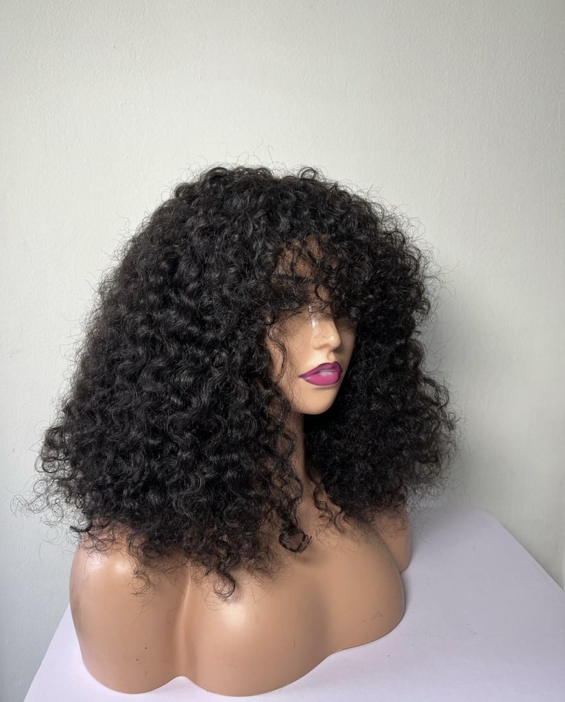 Best seller for a Reason📌.. You guys this curly fringe is something you should look out for..the durability and Texture is on another Level.. 

Price:- N145,000❌, For N135,000 

#nayachihairs#curlyfringewig #fringewig #fringebangs #curlybangs