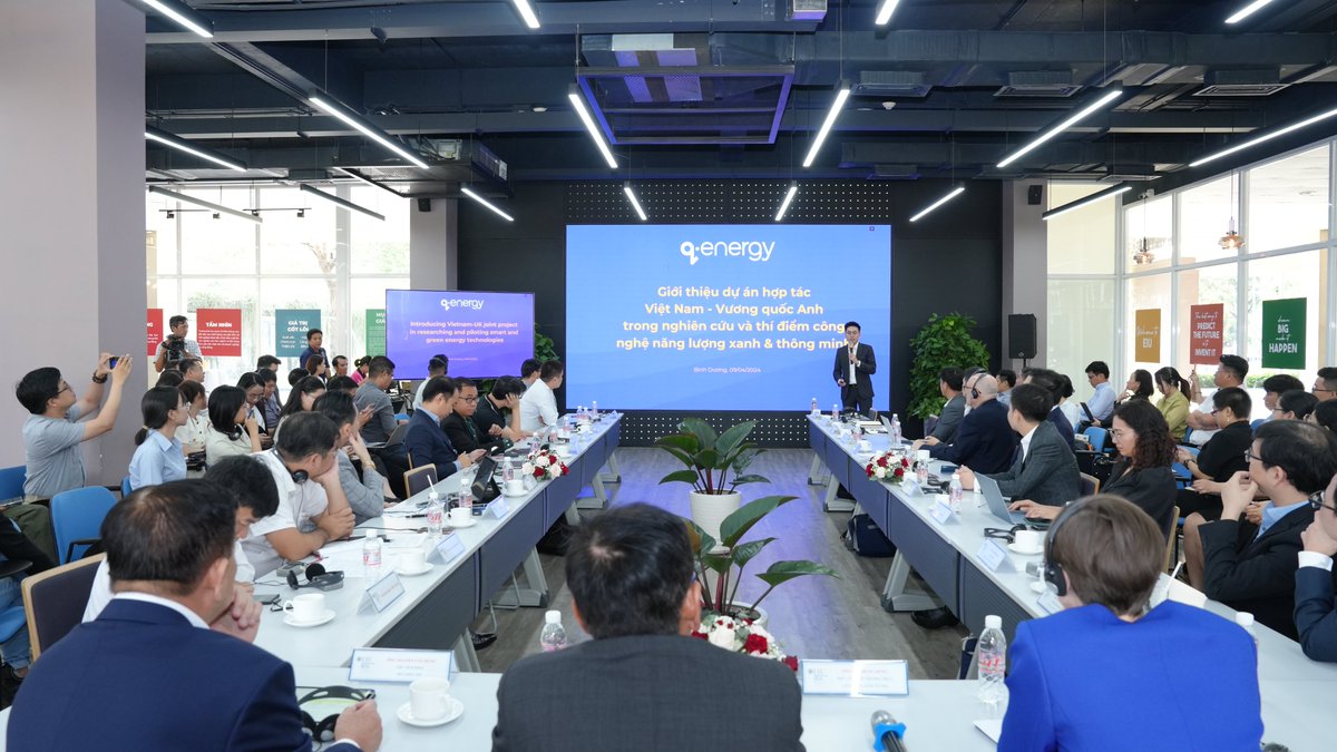 UK business Becamex IDC shares the UK's green transition expertise through a practical sustainability project with Binh Duong province, aiming towards Viet Nam's Net Zero goals. Read more on: vietnamnews.vn/economy/165363…