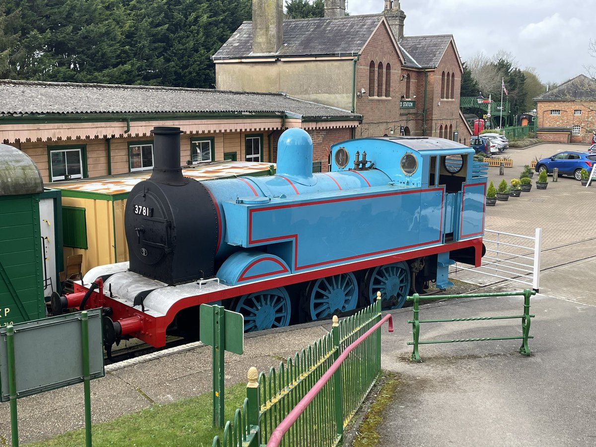 Back from his holidays ready for the next #DOWT  at Alrseford station @Watercress_Line