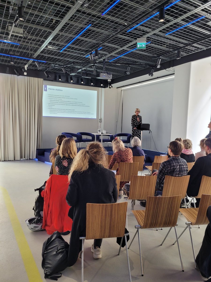 Päivän seminaarissa kuullaan  Mediakieltäytyjät-hankkeen tuloksista.

@valtosensanna
@ReettaRaty @kotkavirta @TAUComet @COMS_TampereUni @JYUhytk @uniofjyvaskyla @SocSciHelsinki #tutkimus #media #säätiötekoja