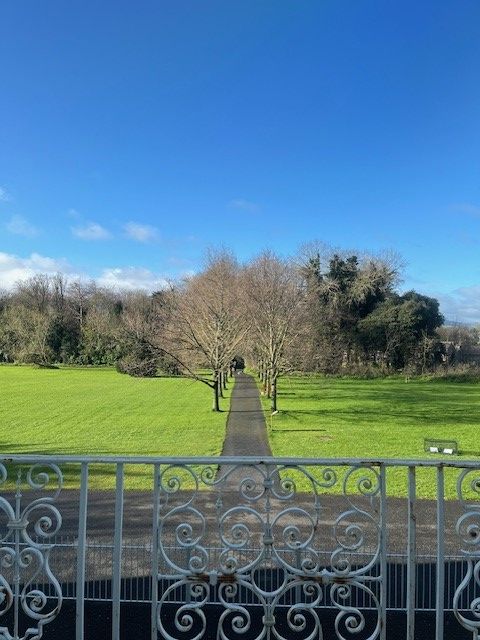 What a difference a day makes! This photo was taken yesterday morning when the park was bathed in glorious sunshine. The view from the Long Gallery windows is rather different today! @heritageireland @dublinstoutdoors @opwireland @pearsemuseumOPW