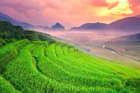 Good morning everyone and happy Wednesday 😊 Sunrise over Northern Vietnam Have a wonderful day 💗