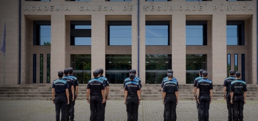 👮‍♀️ O primeiro exame para a cobertura de 127 prazas de auxiliar de Policía Local en 32 concellos galegos será o 27 deste mes ✍️ Participarán máis de 600 persoas, segundo a listaxe provisional publicada na web da @agaspxunta ℹ️ xunta.gal/notas-de-prens…