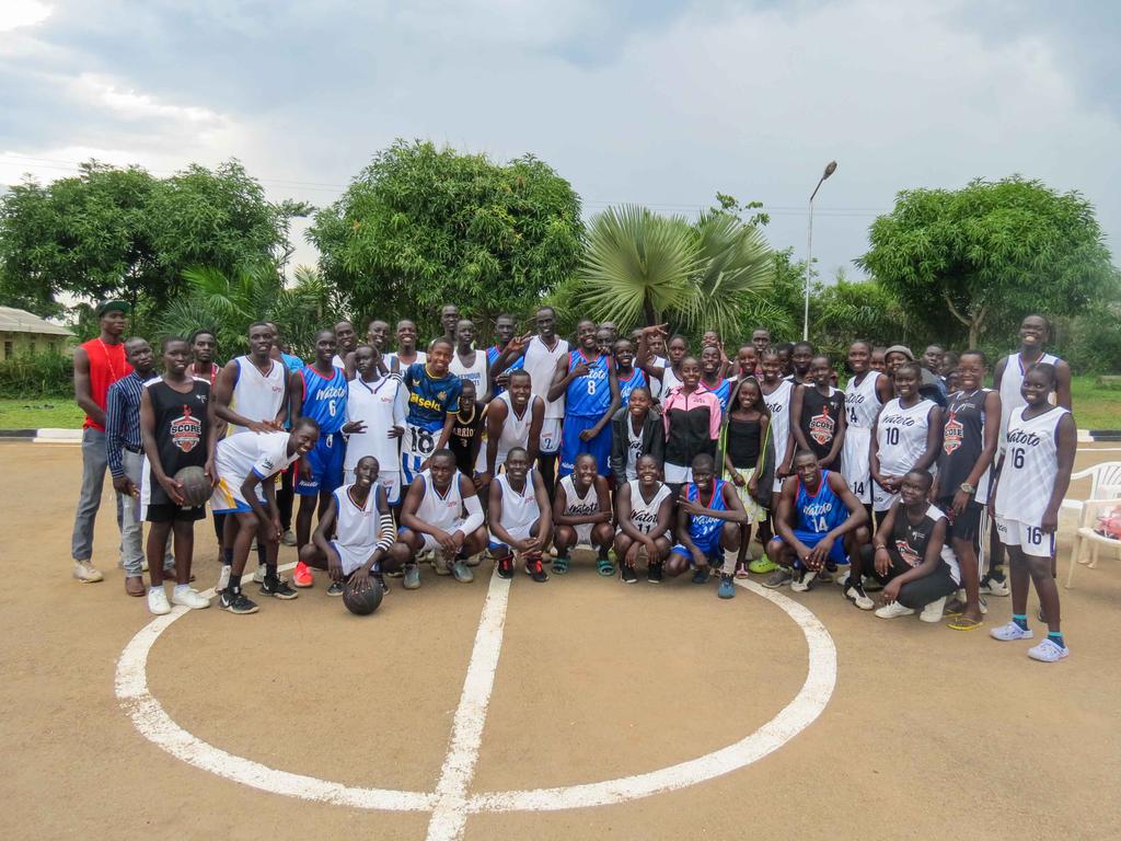 Saturday 6 April 2024 | Grateful to Hope Senior Secondary School Laminadera for joining us in a friendly basketball match, advancing the sport in our region.
#LightTheWorld