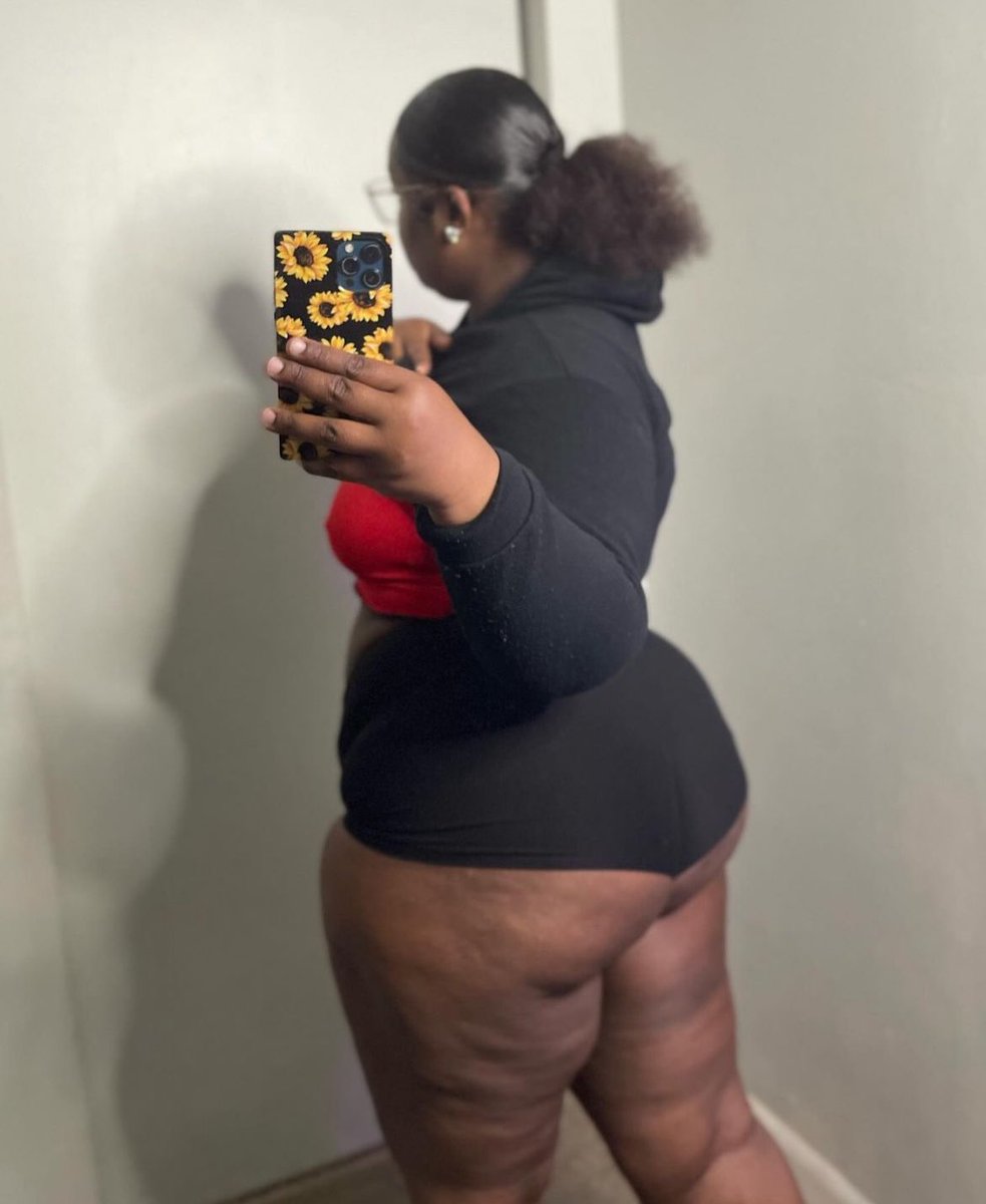 Exotic_mixed's tweet photo. BIG VIRGO ♍️ 🥵 https://t.co/ggTsD2TldD