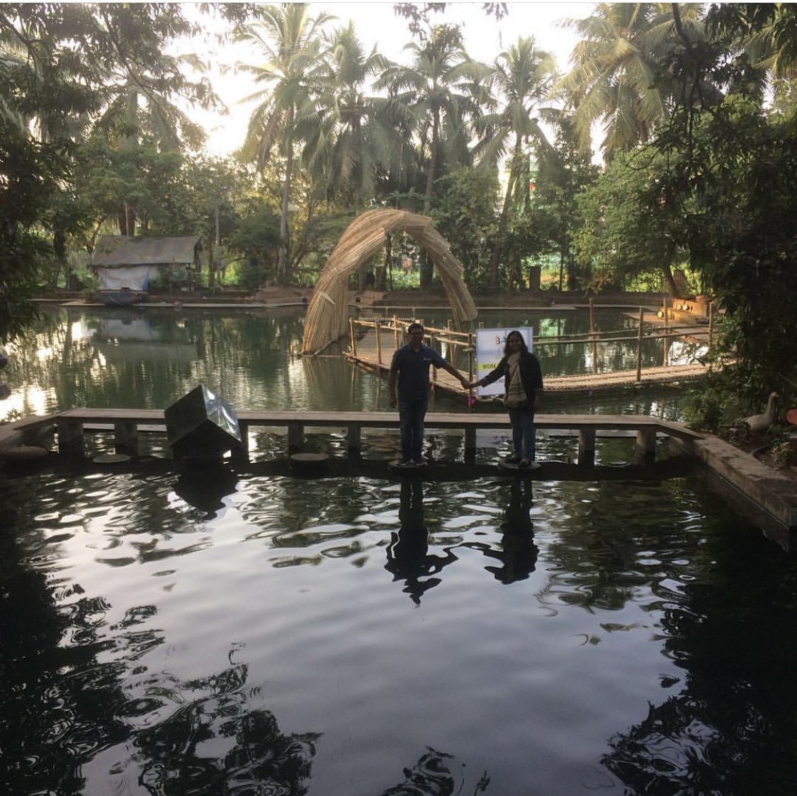devasissarangi's tweet photo. Guajhara near Kedar Gouri temple🛕(Sura bhai club I guess)
Sayantan Maitra ❤️had an art installation ~
Duck 🦆 Above ____Fish 🐟 below @ #BAT2018 during Hockey World Cup.
A true representation of what old town #Bhubaneswar has to offer ❤️🙏 2 those who thought was Kerala https://t.co/t5J0yvcVcE