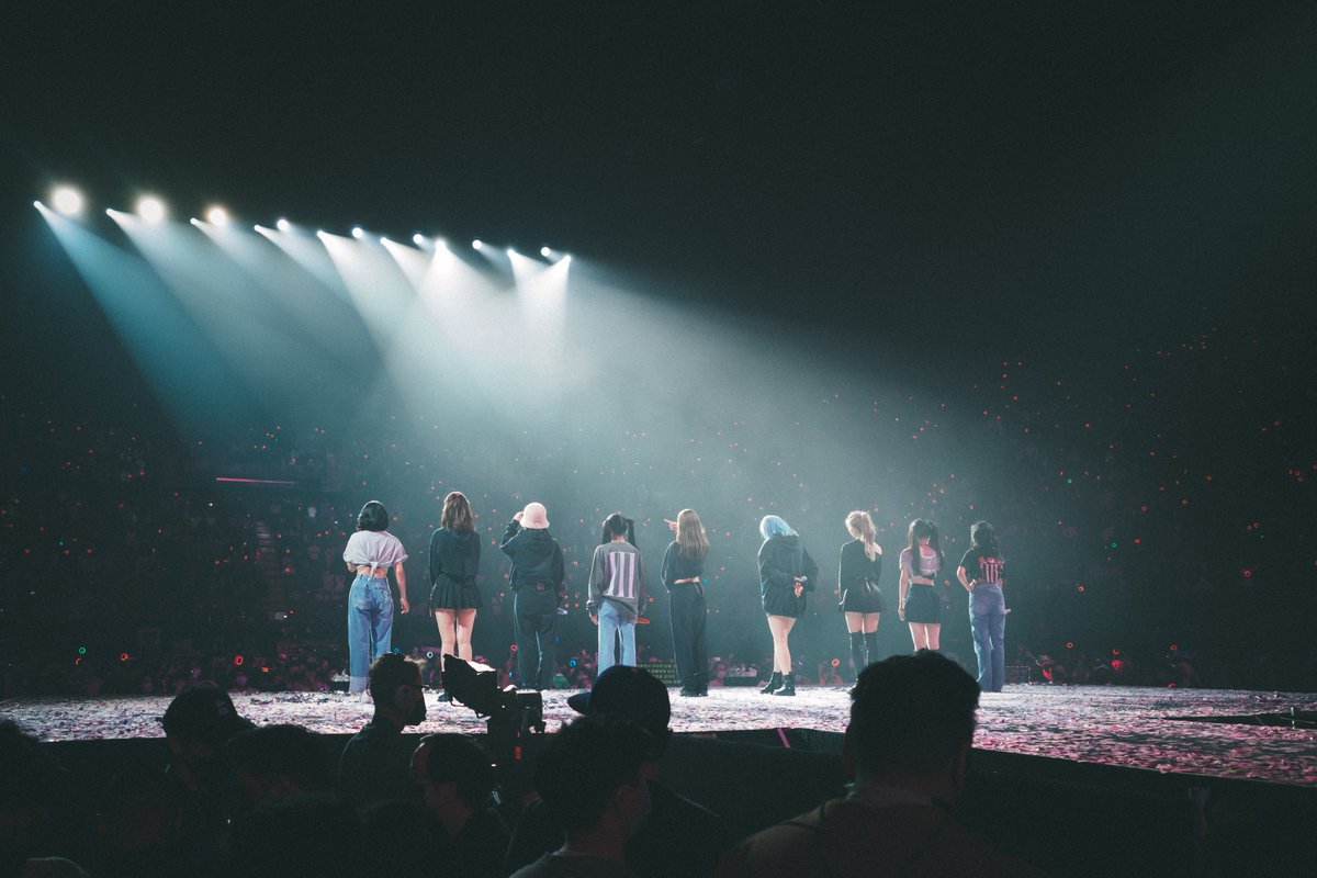 richard_arcel's tweet photo. Hi #PortofolioDay, I'm Richard. I'm currently a content coordinator in the mobile gaming industry and a freelance photographer. I would like to explore for more opportunities in event/concert photography📸. https://t.co/p0xEnGOPl1