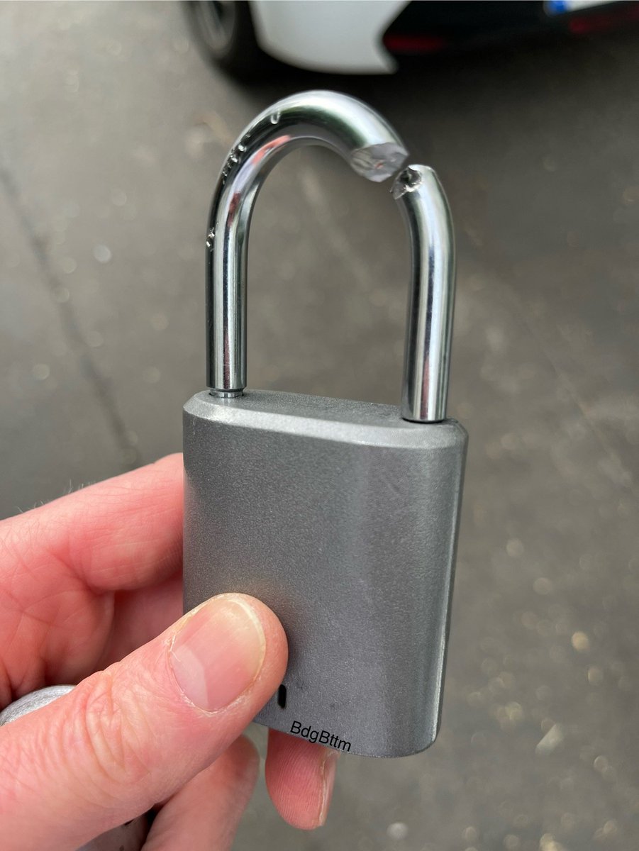 Be careful If you still use a Dog&amp;Bone wifi padlock. The app doesn't work properly anymore. I had to break mine.