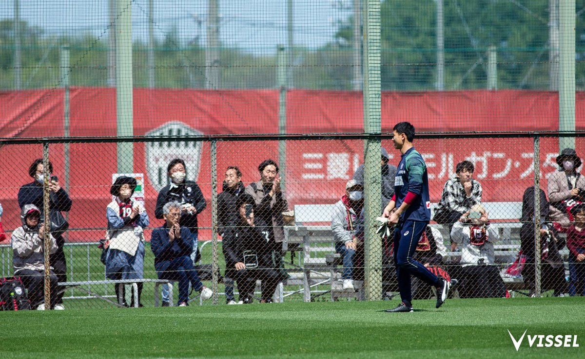 今日は公開練習でした😄
いぶきまでお越しいただきありがとうございました！

Today's training😄

#visselkobe #ヴィッセル神戸