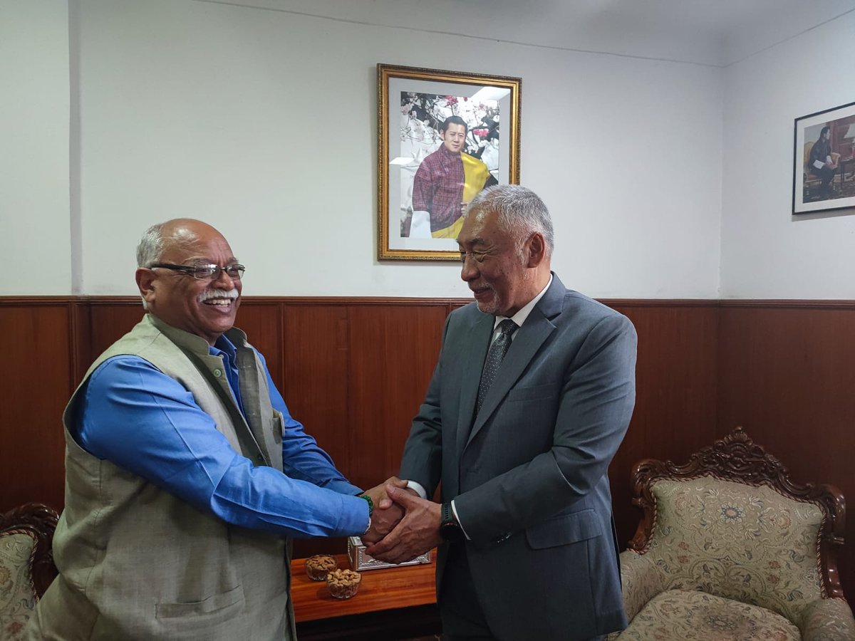 VC [I] met H.E. Major General Vetsop Namgyel, Ambassador of Bhutan in India., and discussed academic collaboration. #NalandaUniversity #Diplomacy.