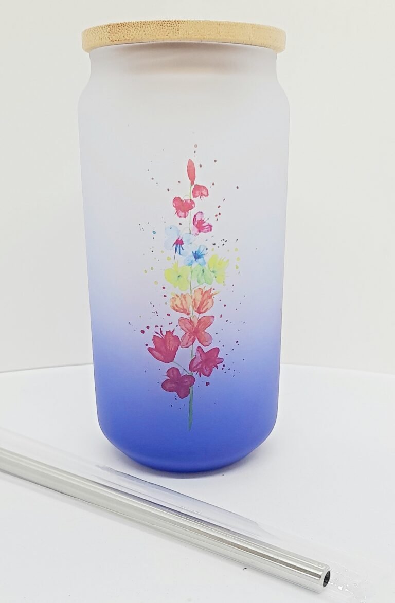 kblacey's tweet photo. If you love blue, I have two beautiful shades in my range of Frosted Glass Tumblers with Summer Vibes artwork https://t.co/MqtqBA13hU 
#EarlyBiz #glass #drinks #art #giftideas #MHHSBD https://t.co/vKC5WpN5AX
