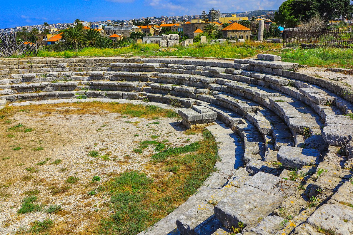 The Roman amphitheater.

#lebanon #chasingstories #stories #byblos #jbeil #revisited #castle