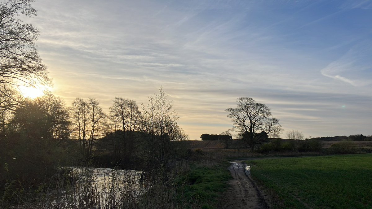 A nippy but stunning morning here in the #GrimUpNorth. And a couple of photos of the same river ford: one last night in flood and this morning when it’s more ‘normal’. Our weather is bonkers at the moment!