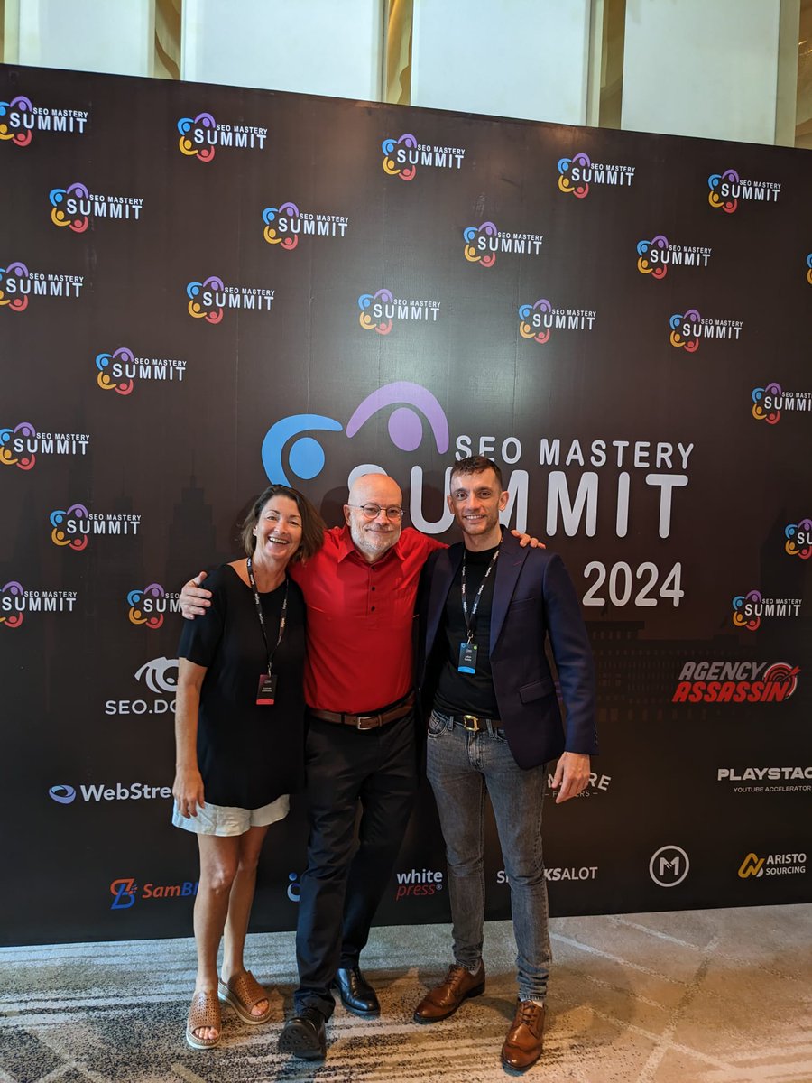 jasonmbarnard's tweet photo. Having a fantastic time kicking off the new day at the SEO Mastery Summit with these awesome people!
Today with @LeanneSEOwriter, @james_dooley, and @JulianGoldieSEO. Wooooohooo!
@mastery_seo
#SEOMasterySummit #SEOConference #SEO https://t.co/2B82S3sT5E