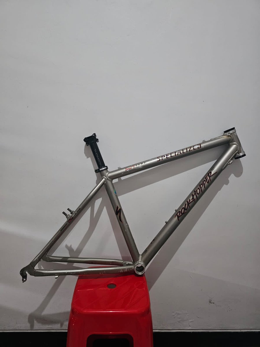 Frame seatpost
Size 17 , Rockhopper 96
2.5jt
#fnfjb