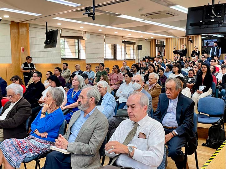 #LoLeíEnUniverso En el marco del IX Congreso Nacional de Ciencias Sociales con sede en la @UNAM_MX, la Universidad Veracruzana contribuye a la reflexión sobre ciencias sociales y democracia. (1/2)