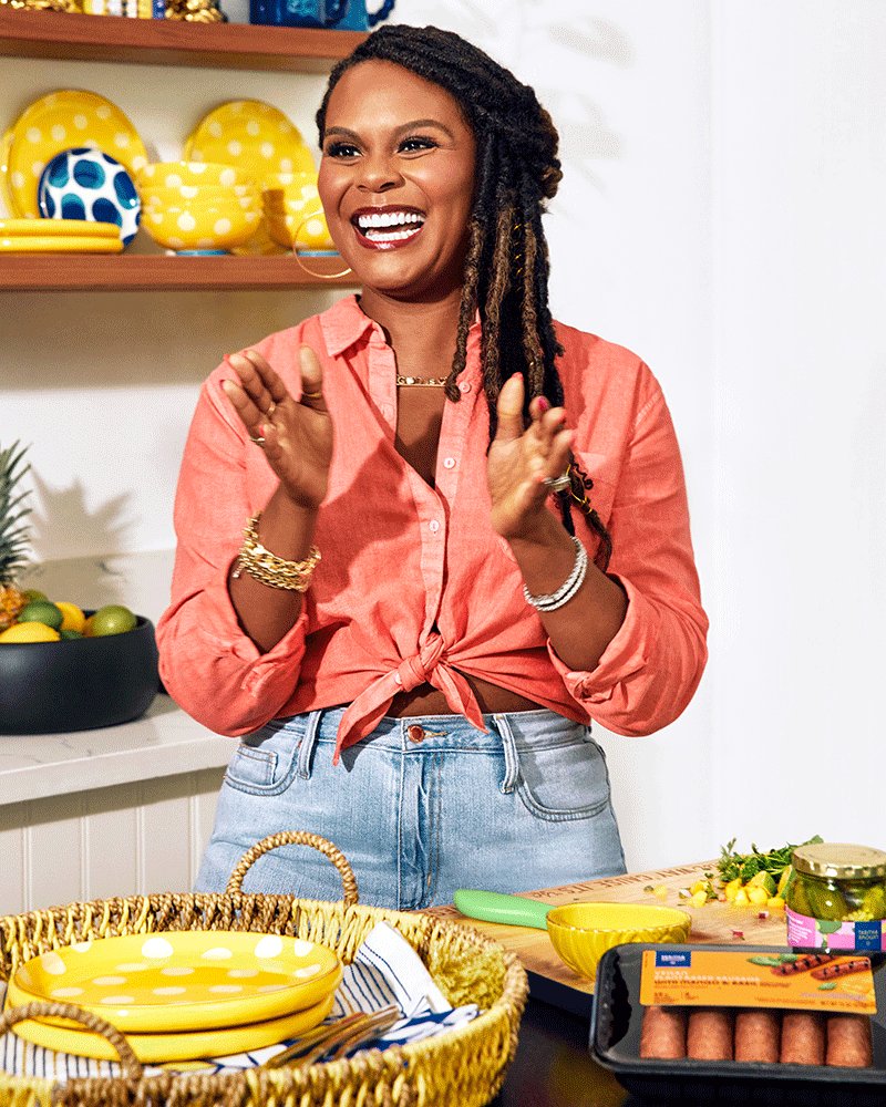 Target has FINALLY brought back @IamTabithaBrown's vegan food line! Six new items dropping this week (ravioli and pasta salad, for starters) 😋😋😋 vegnews.com/2024/4/tabitha…