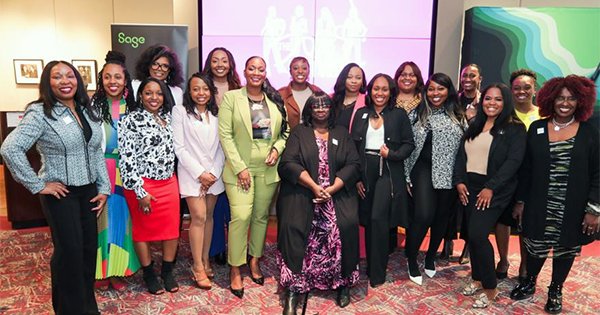 The BOSS Network & Sage Awards $250K in Grants to the Divine Nine Sororities blacknews.com/news/boss-netw… #blacktwitter #blackexcellence #blackwomen #blackwoman #blackgirlsrock #blackgirlmagic #black #melanin #blackisbeautiful #blackisking #hbcu #HBCUs