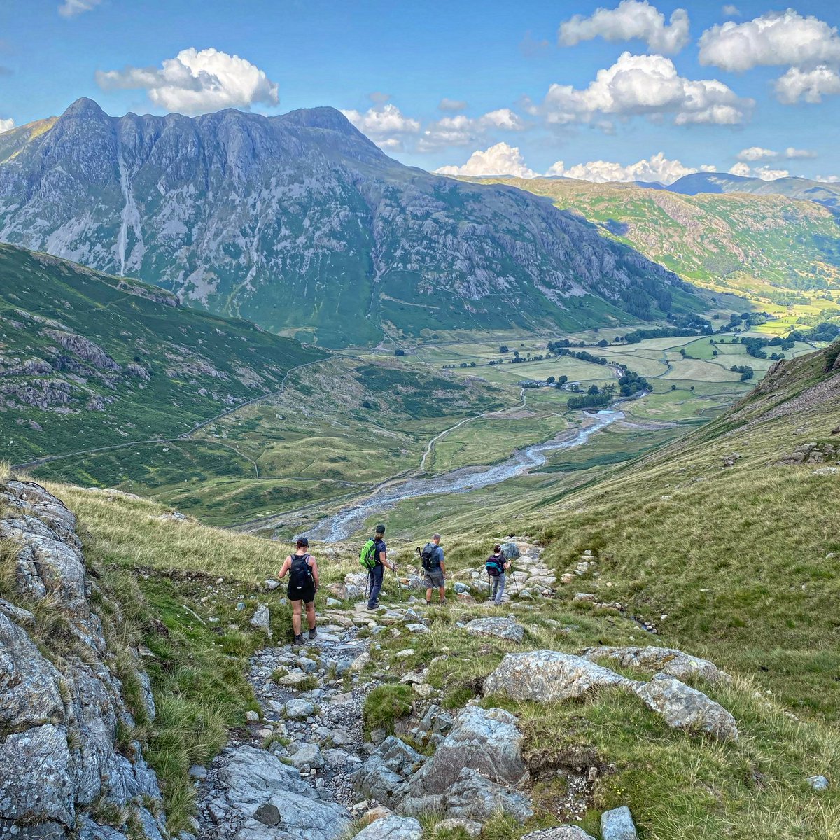 Photo of the day… Coming back down into Great Langdale after a day on Crinkle Crags and Bow Fell. 💚🤩💚 #lakedistrict