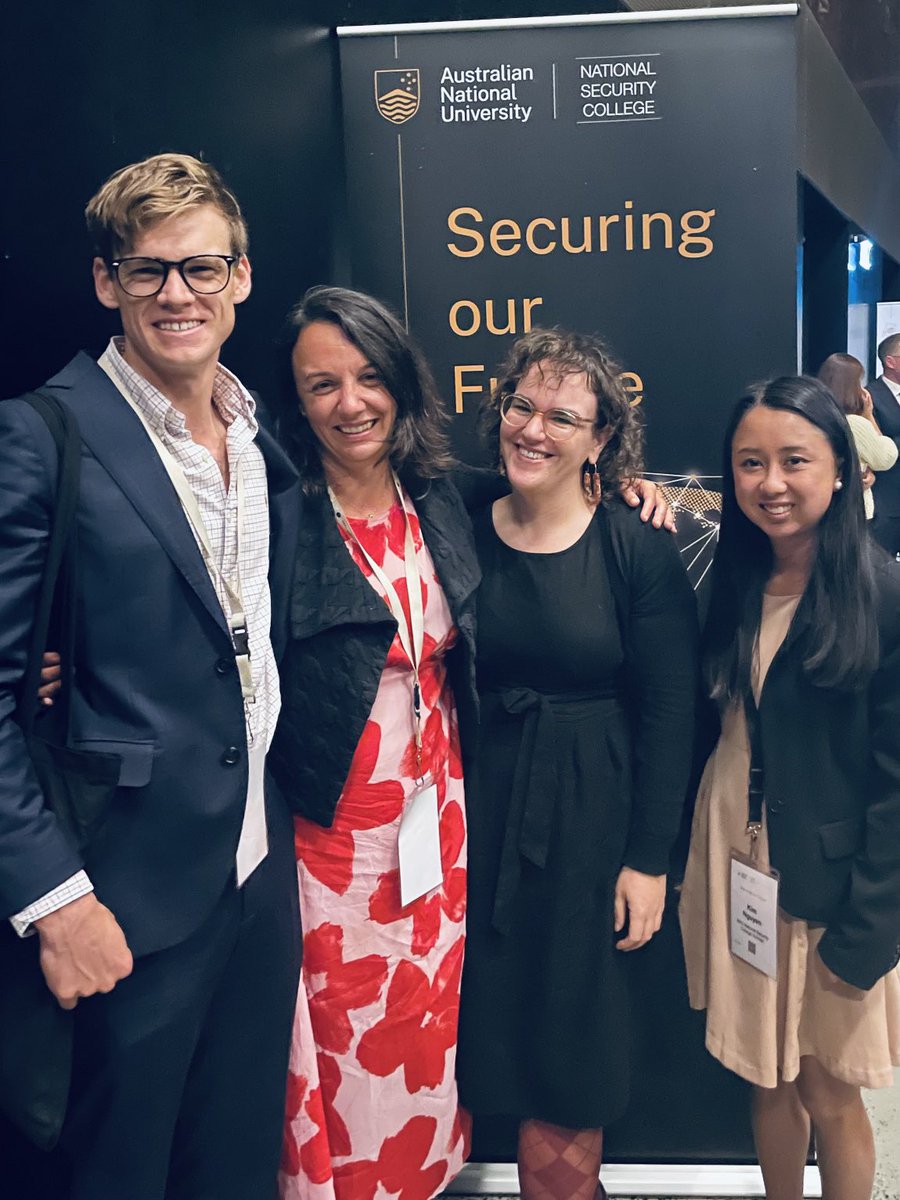 No better way to finish ⁦⁦@NSC_ANU⁩ #securingourfuture conference than with the ⁦@devintellab⁩ team. Plenty to think about as we take forward our work! ⁦@heathermurphy⁩ ⁦@WillLeben2⁩ @Kim Nguyen