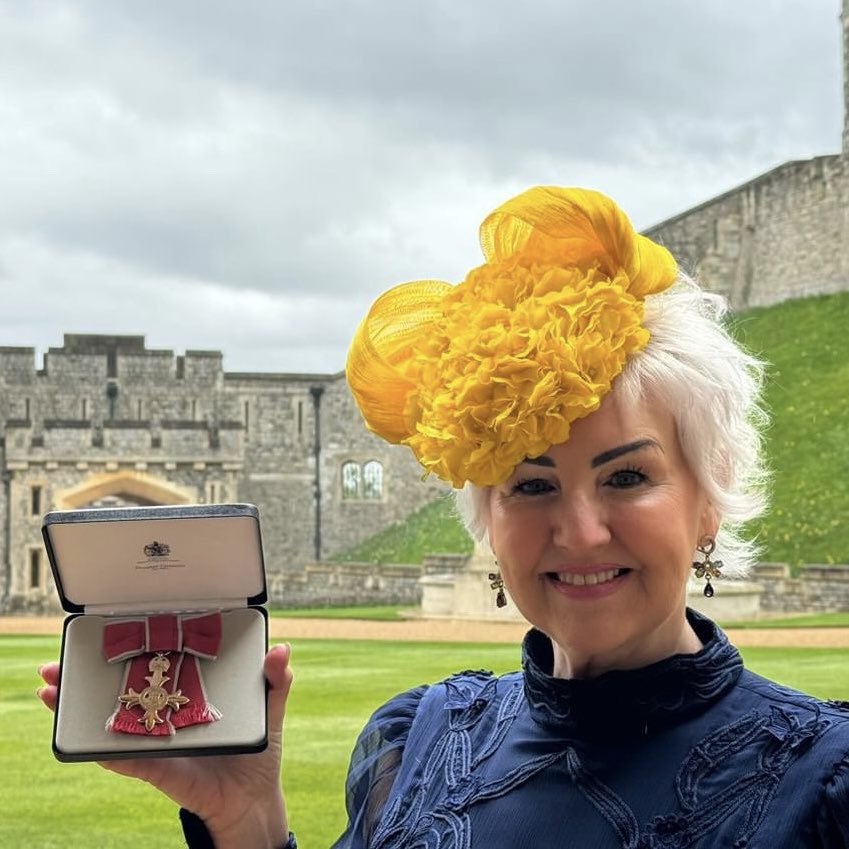 Andrea's Closet ac tweet media