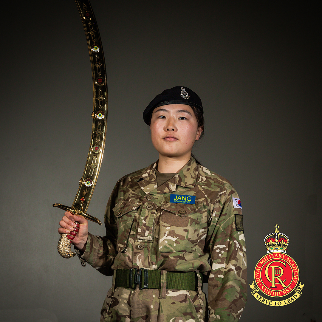 Leading up to Sovereign's Parade this Friday, where Officer Cadets from course 232 will be commissioned, we are recognizing the prize winners. The International Award goes to Officer Cadey S H Jang (South Korea). #SouthKorea #International #Military #Sandhurst #ServeToLead