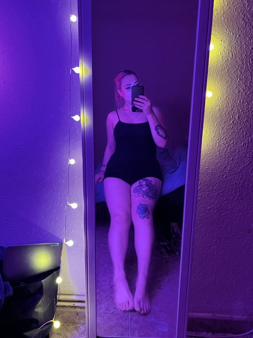 Con o sin camiseta?😇 Mira el primer comentario👇🏻 https://t.co/ly8z4HzGFP<a href="/tag/martes"class="tags"><span>#martes</span></a>